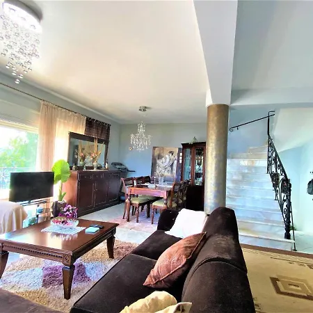 Amfanes Acropol Villa *