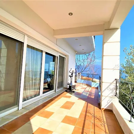 Amfanes Acropol Villa Volos